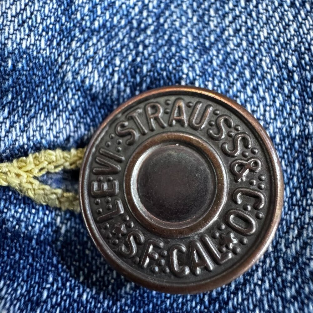 Levi's 730 Series Trucker Jean Jacket - Med Wash - Floral Tag - Small - Picture 5 of 11